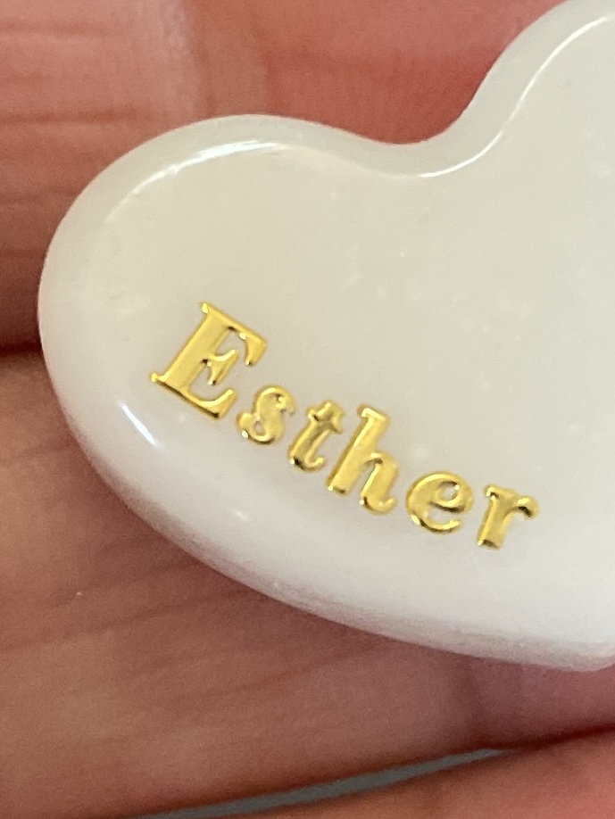 Kies een naam voo rop je moedermelk steen